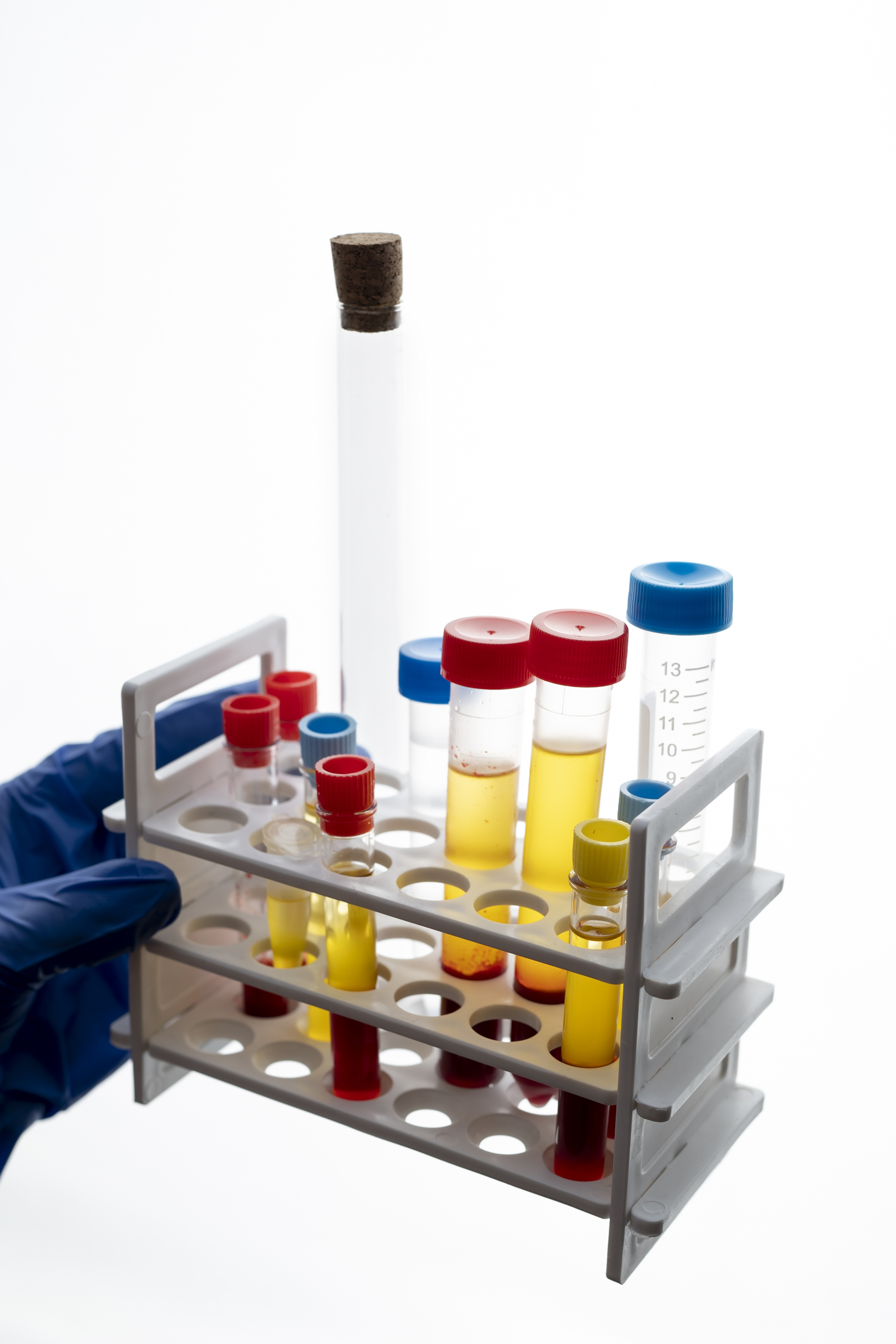 Lamelles de microscope et petits consommables pour analyses en laboratoire